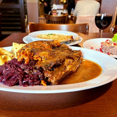 Restaurant U Pinkasu in Prag - Sankt-Martins-Gans